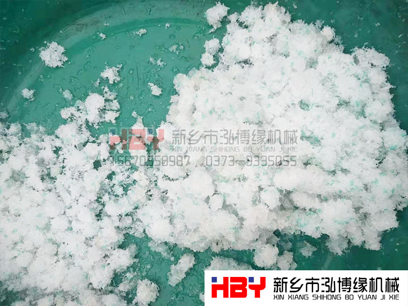 我們?yōu)閺V東客戶寄過來的物料進(jìn)行水處理試機